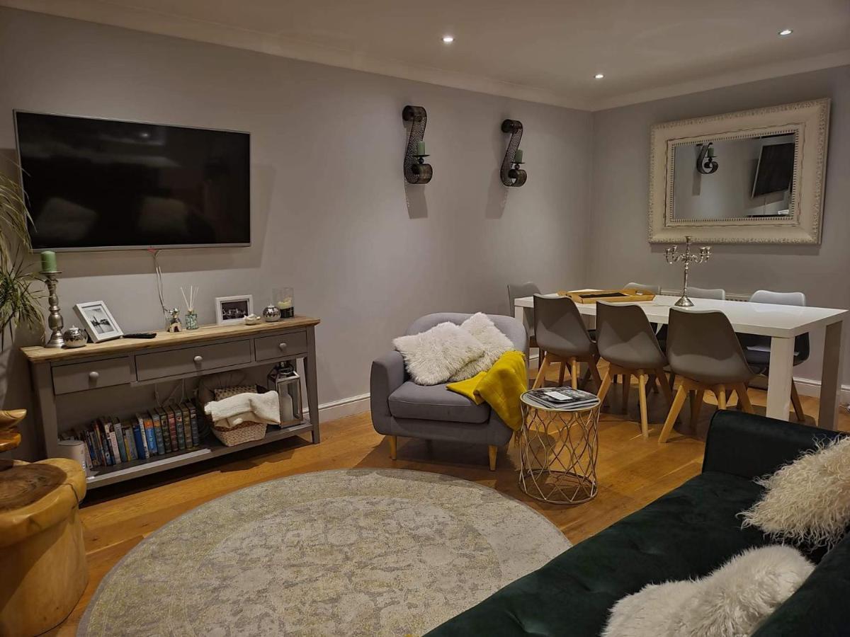 Three Bedroom Apartment By Beautiful Park London Exterior photo